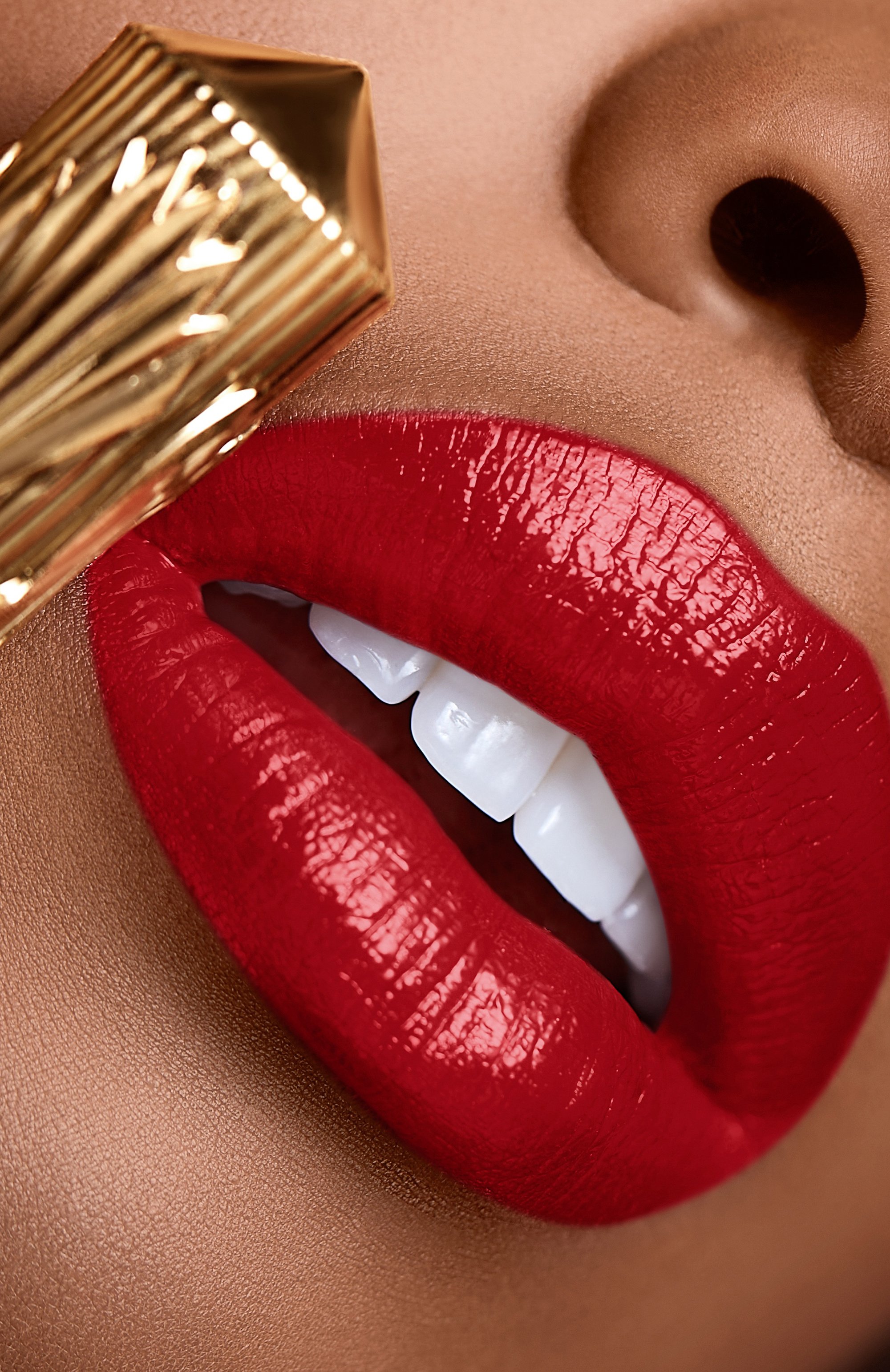 Помада-блеск для губ rouge stiletto glossy shine, оттенок private red 111s (2g) CHRISTIAN LOUBOUTIN, арт. 8435415078177, фото 7