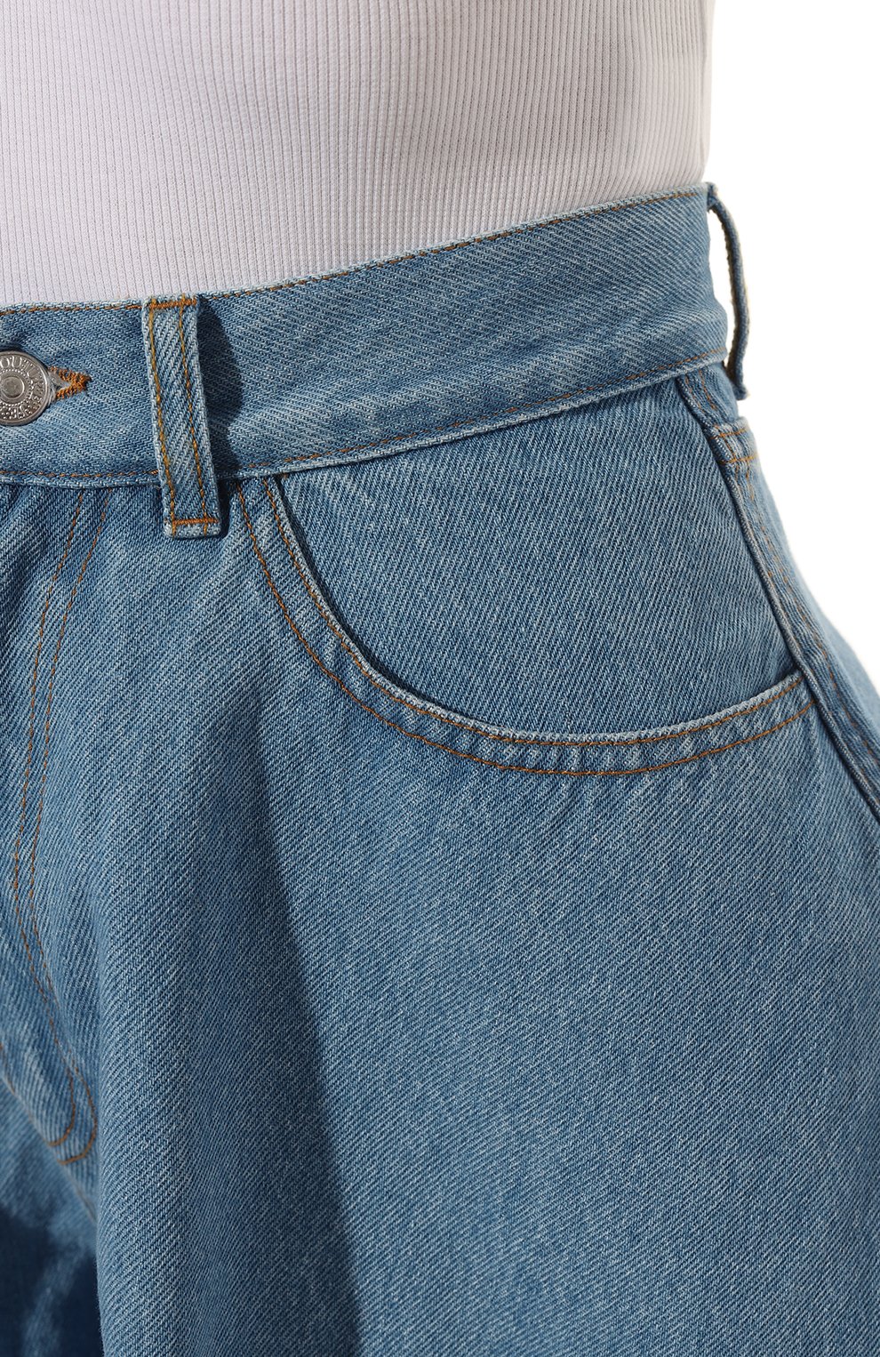 Джинсовые шорты FORTE DEI MARMI COUTURE голубого цвета по цене 39950 руб., арт. 23SF2859, фото 5 Джинсовые шорты FORTE DEI MARMI COUTURE, арт. 23SF2859, фото 5