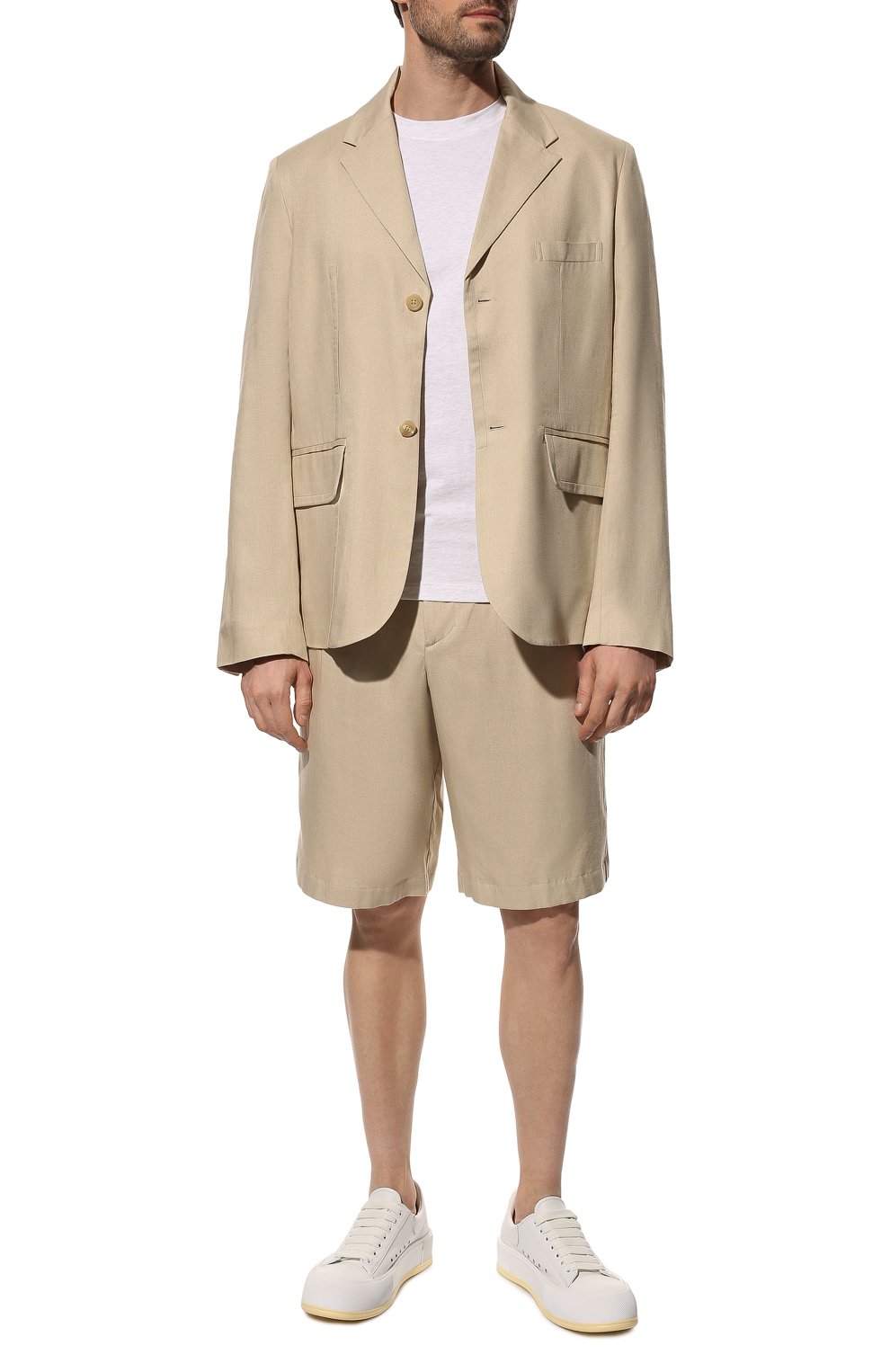 Шорты из вискозы и льна JACQUEMUS светло-бежевого цвета по цене 39250 руб., арт. 225PA009-1011, фото 2 Шорты из вискозы и льна JACQUEMUS, арт. 225PA009-1011, фото 2