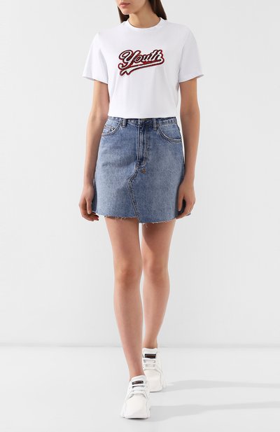 Хлопковая футболка MSGM белого цвета по цене 17350 руб., арт. 2741MDM106 195797, фото 2 Хлопковая футболка MSGM, арт. 2741MDM106 195797, фото 2