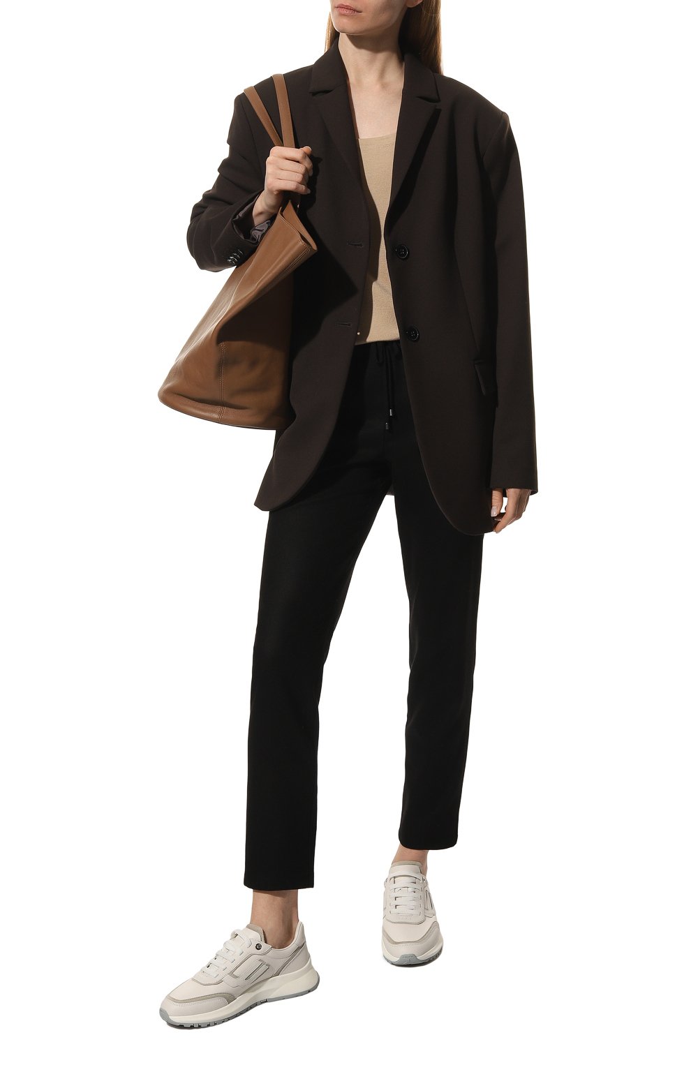 Шерстяные брюки LORENA ANTONIAZZI черного цвета по цене 65050 руб., арт. 02208PA80A/3273, фото 2 Шерстяные брюки LORENA ANTONIAZZI, арт. 02208PA80A/3273, фото 2