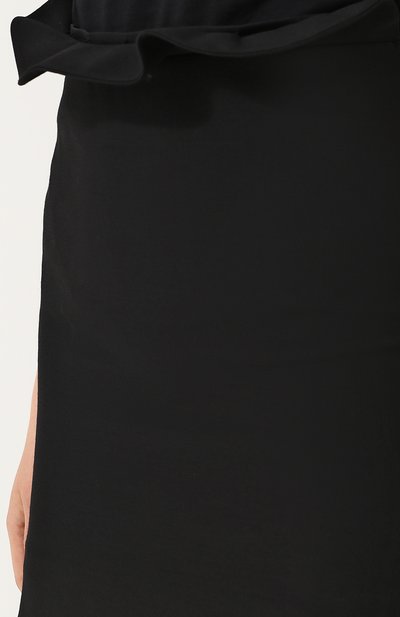 Однотонная мини-юбка из смеси шерсти и шелка VALENTINO черного цвета по цене 71600 руб., арт. QB2RA3Q51CF, фото 5 Однотонная мини-юбка из смеси шерсти и шелка VALENTINO, арт. QB2RA3Q51CF, фото 5