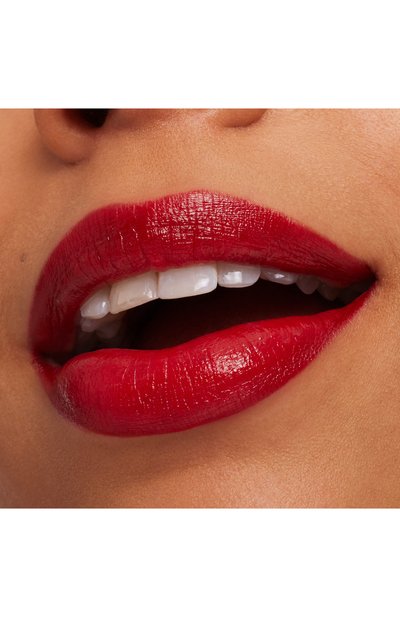 Губная помада macximal sleek satin, оттенок centre of attention (3,5g) MAC цвета по цене 2990 руб., арт. NW9M-01, фото 4 Губная помада macximal sleek satin, оттенок centre of attention (3,5g) MAC, арт. NW9M-01, фото 4