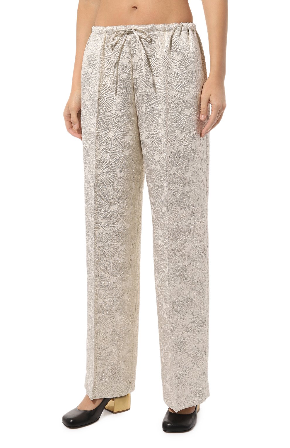 Шелковые брюки DRIES VAN NOTEN серебряного цвета по цене 95500 руб., арт. 232-010918-7077, фото 3 Шелковые брюки DRIES VAN NOTEN, арт. 232-010918-7077, фото 3