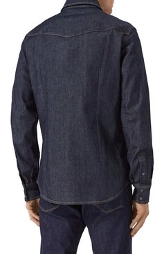Мужская джинсовая рубашка DOLCE & GABBANA темно-синего цвета, арт. G5MN8Z/G8MG4 | Фото 4 (Материал сплава: Проставлено; Драгоценные камни: Проставлено; Рукава: Длинные; Длина (для топов): Стандартные; Манжеты: На кнопках; Воротник: Кент; Кросс-КТ: Деним; Случай: Повседневный; Стили: Кэжуэл; Материал внешний: Деним, Хлопок; Принт: Однотонные)