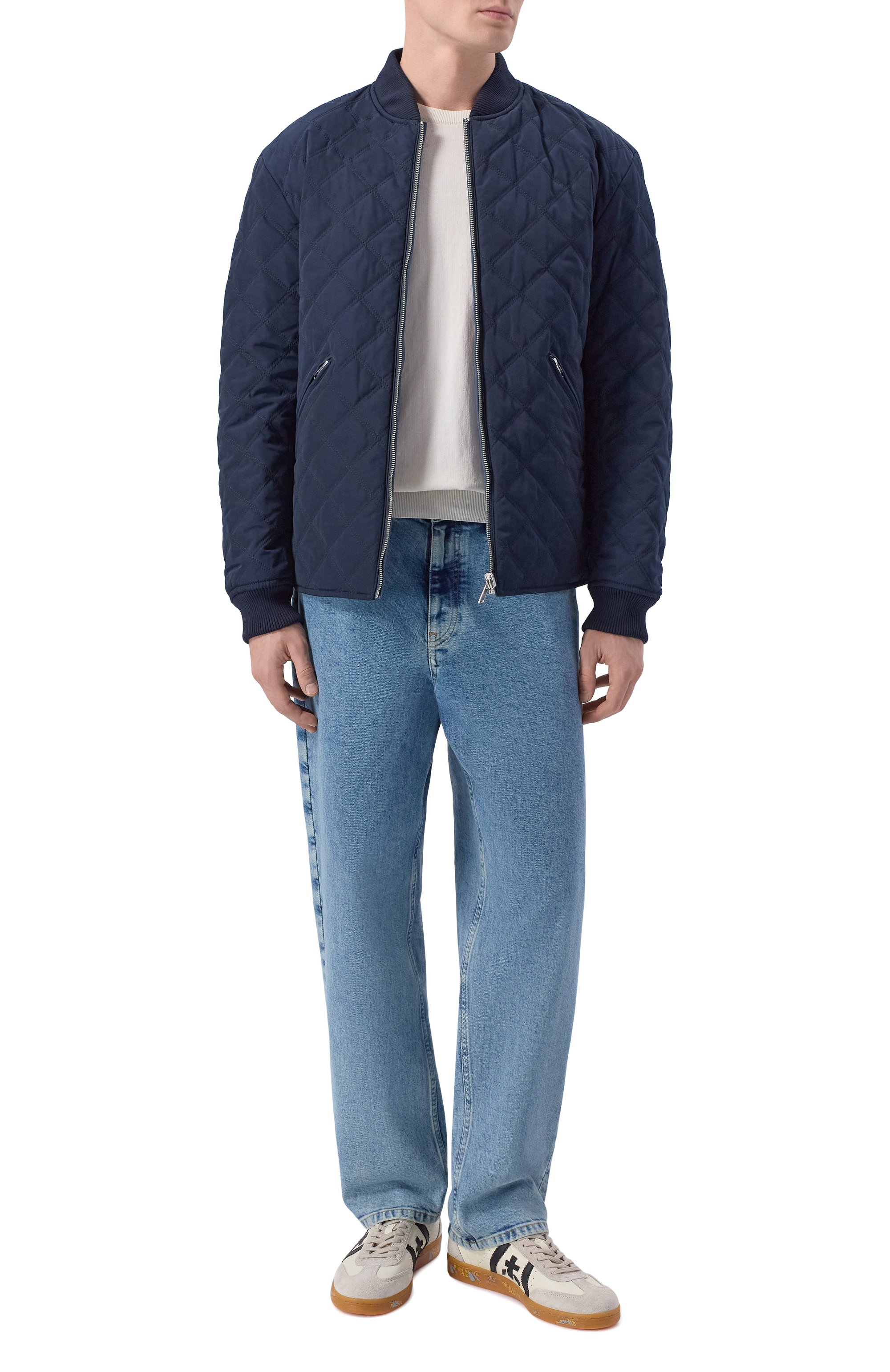 Двусторонняя куртка BOSS темно-синего цвета по цене 67950 руб., арт. 50553623, фото 2 Двусторонняя куртка BOSS, арт. 50553623, фото 2