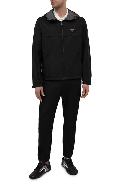 Куртка PRADA черного цвета по цене 175000 руб., арт. SGB460-1WQ9-F0N5A-202, фото 2 Куртка PRADA, арт. SGB460-1WQ9-F0N5A-202, фото 2