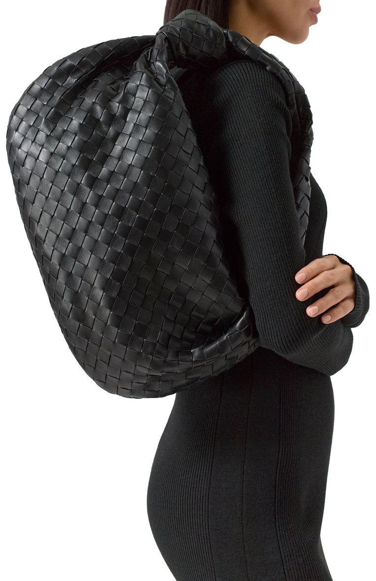 Женская сумка jodie BOTTEGA VENETA черного цвета, арт. 600261-VCPP0 | Фото 2 (Материал: Натуральная кожа; Размер: large)