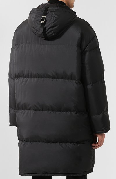 Пуховик PRADA черного цвета по цене 170000 руб., арт. SGN754-1PDN-F0002, фото 4 Пуховик PRADA, арт. SGN754-1PDN-F0002, фото 4