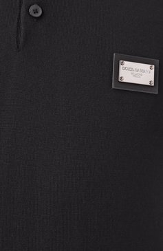 Мужское шерстяное поло DOLCE & GABBANA черного цвета, арт. GX038T/JCVC7 | Фото 6 (Материал внешний: Шерсть; Материал сплава: Проставлено; Длина (для топов): Стандартные; Др�агоценные камни: Проставлено; Рукава: Короткие; Застежка: Пуговицы; Кросс-КТ: Трикотаж; Принт: Без принта; Стили: Кэжуэл)