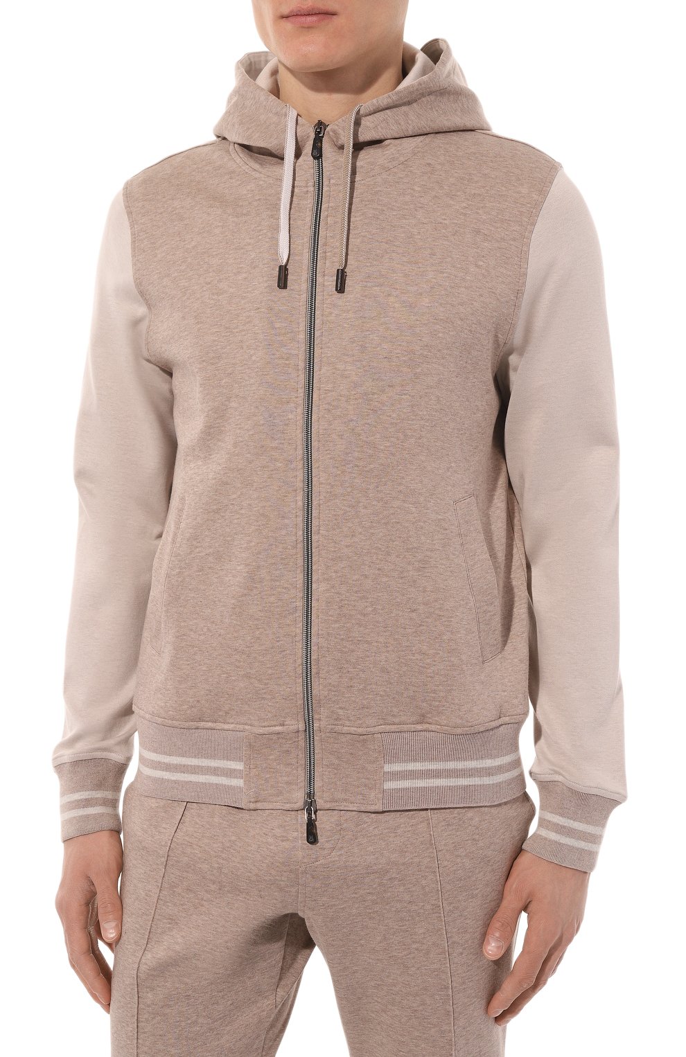 Хлопковый спортивный костюм CAPOBIANCO бежевого цвета по цене 110000 руб., арт. 14MT03.TS00, фото 2 Хлопковый спортивный костюм CAPOBIANCO, арт. 14MT03.TS00, фото 2