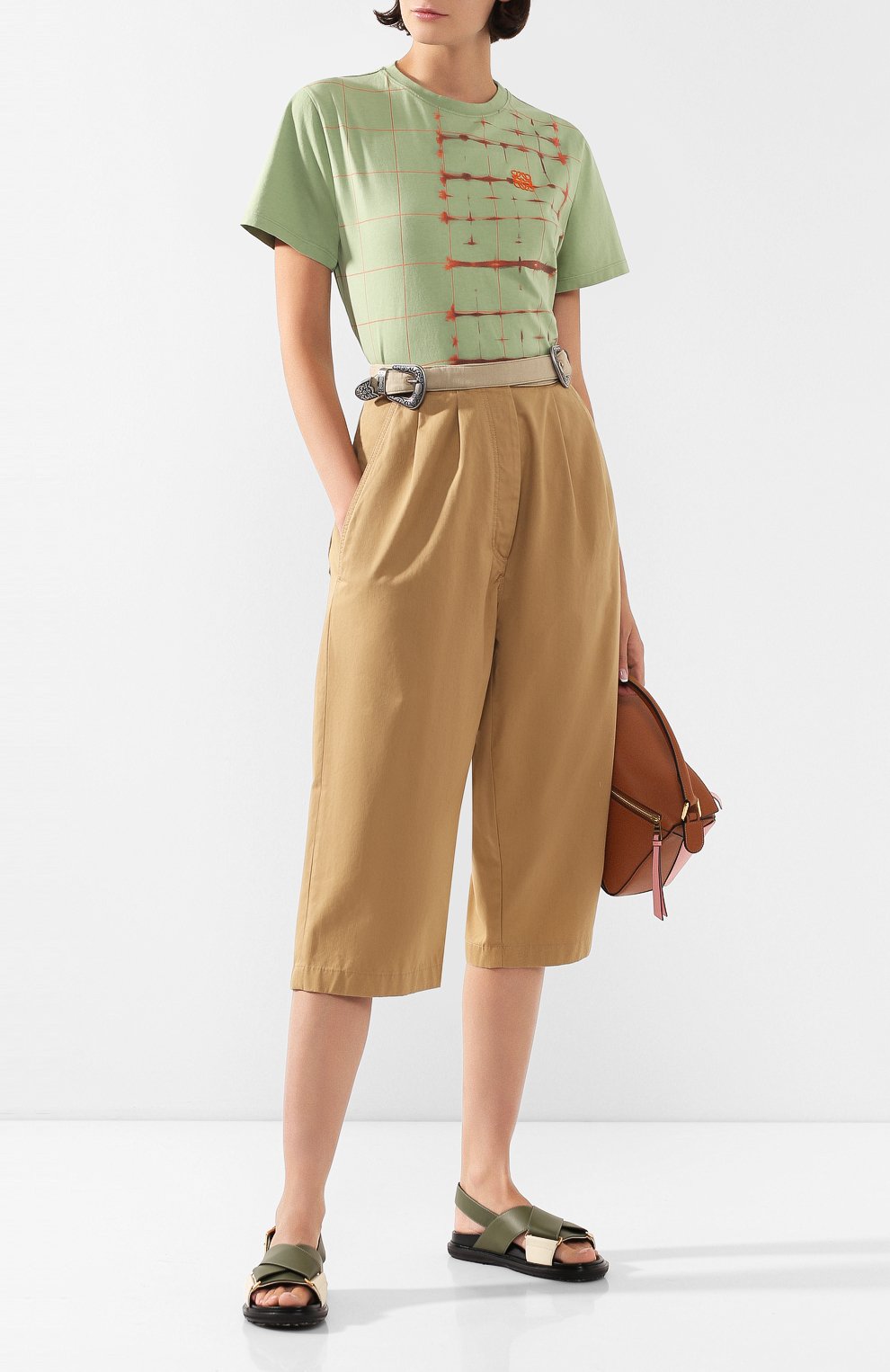 Хлопковая футболка LOEWE зеленого цвета по цене 33800 руб., арт. S6109910CR, фото 2 Хлопковая футболка LOEWE, арт. S6109910CR, фото 2