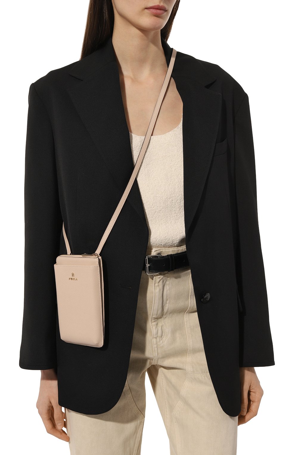 Сумка camelia vertical FURLA бежевого цвета по цене 23500 руб., арт. WE00582/ARE000, фото 2 Сумка camelia vertical FURLA, арт. WE00582/ARE000, фото 2