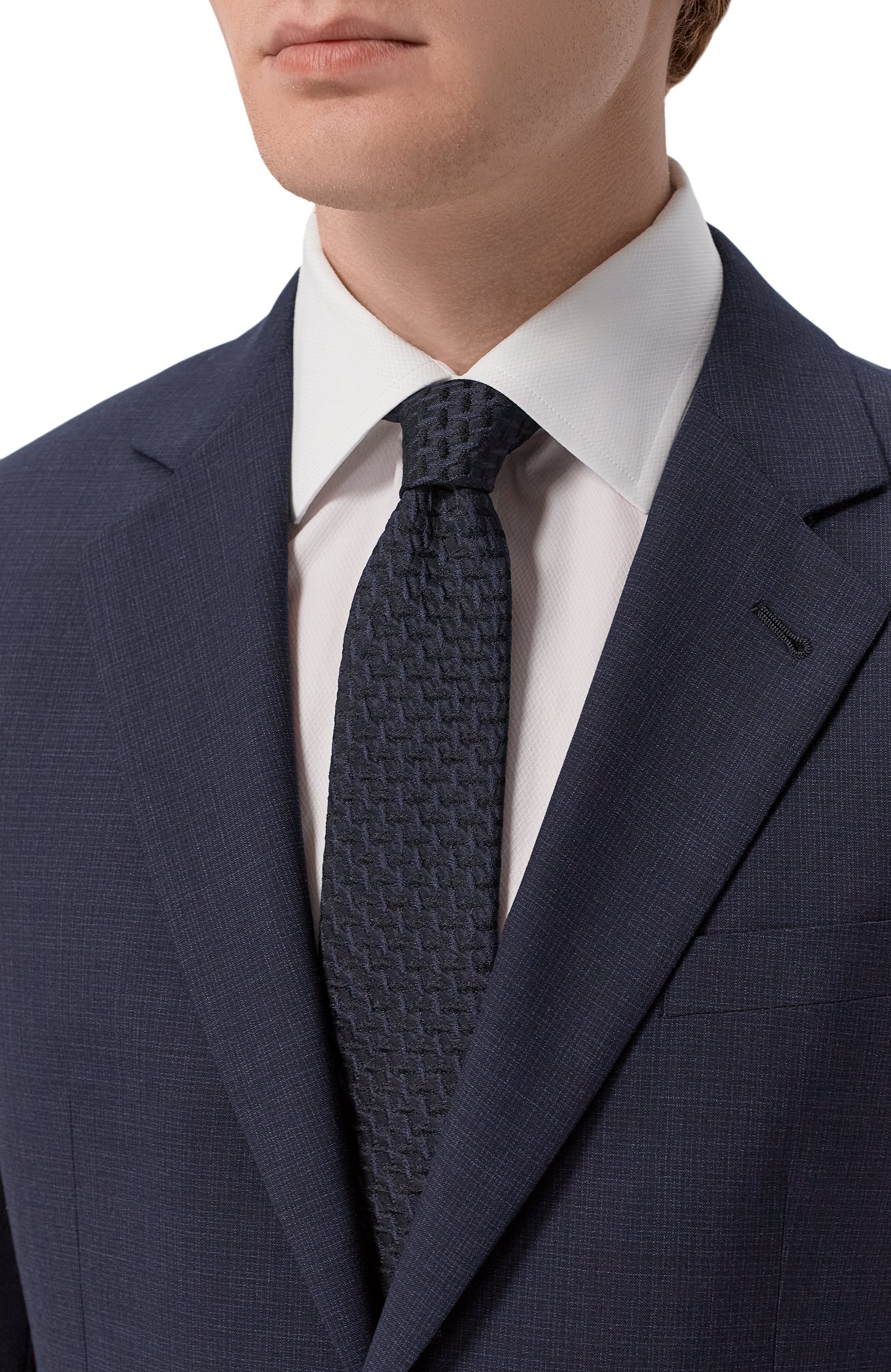 Шелковый галстук GIORGIO ARMANI темно-синего цвета по цене 23700 руб., арт. GM000800/TE22432, фото 2 Шелковый галстук GIORGIO ARMANI, арт. GM000800/TE22432, фото 2