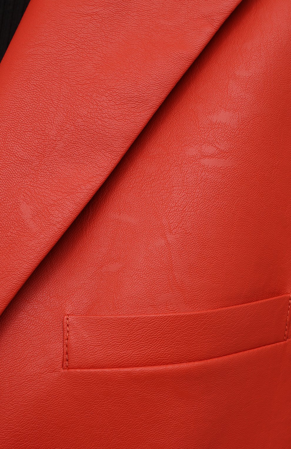 Жакет из экокожи LESYANEBO красного цвета по цене 58000 руб., арт. FW20/Н-468/VL, фото 5 Жакет из экокожи LESYANEBO, арт. FW20/Н-468/VL, фото 5