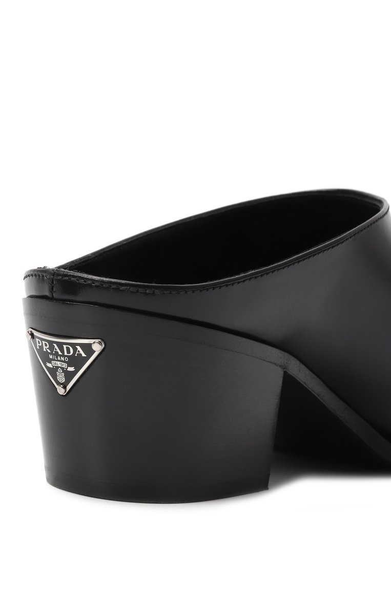 Женские кожаные мюли PRADA черного цвета, арт. 1S141NF055055 F0002 | Фото 7 (Подошва: Плоская; Каблук высота: Низкий; Материал внешний: Натуральная кожа; Материал внутренний: Натуральная кожа; Каблук тип: Устойчивый)