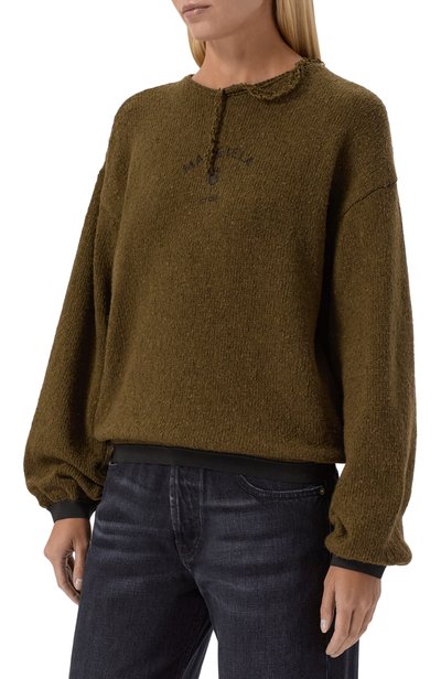 Свитер из шерсти и вискозы MM6 хаки цвета по цене 59300 руб., арт. S52HL0062/M13283, фото 3 Свитер из шерсти и вискозы MM6, арт. S52HL0062/M13283, фото 3