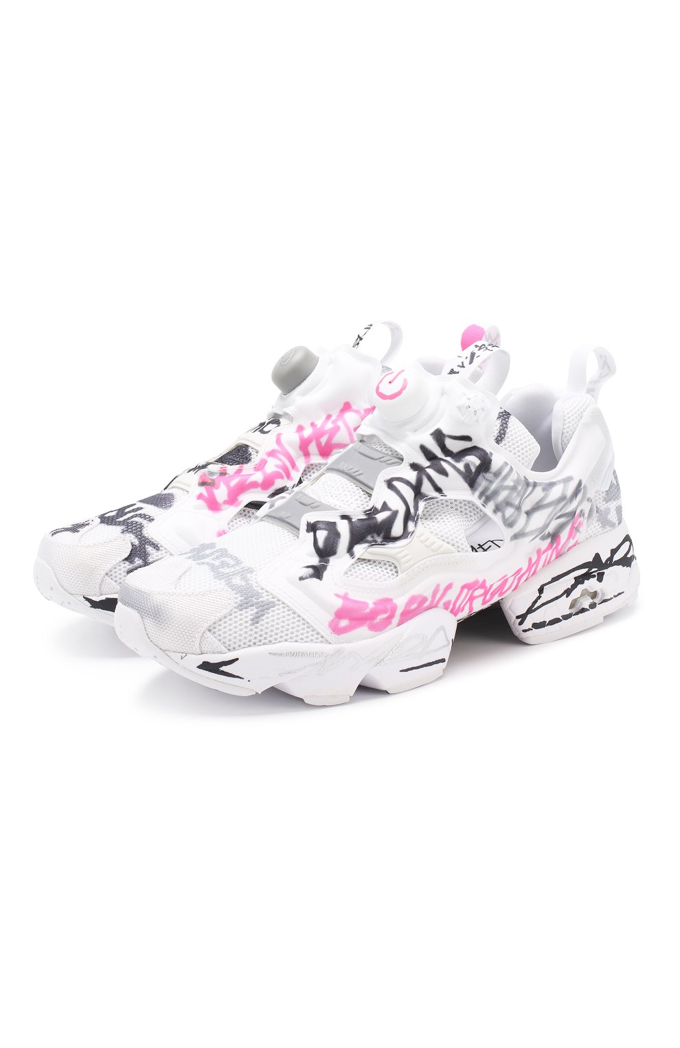 Женские кросcовки vetements x reebok instapump fury VETEMENTS белого цвета, арт. USS19RE1/W | Фото 1 (Материал внешний: Текстиль; Подошва: Платформа; Материал сплава: Проставлено, Проверено; Материал утеплителя: Без утеплителя; Материал внутренний: Текстиль; Статус проверки: Проверено, Проверена категория; Драгоценные камни: Проставлено; Стили: Кэжуэл)