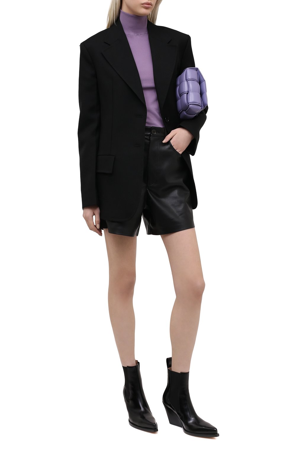 Шорты NANUSHKA черного цвета по цене 41900 руб., арт. LEANA_BLACK_VEGAN LEATHER, фото 2 Шорты NANUSHKA, арт. LEANA_BLACK_VEGAN LEATHER, фото 2