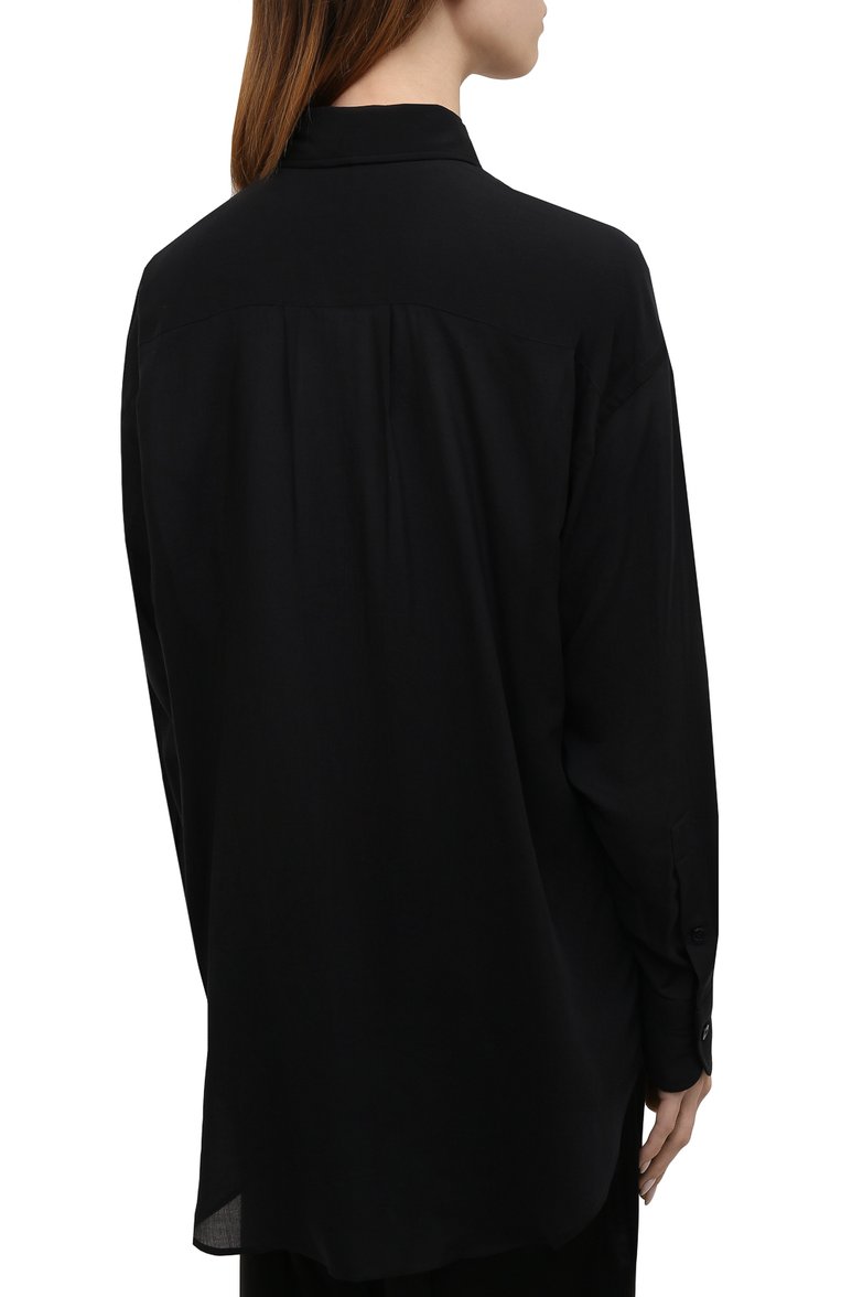 Женская рубашка TOM FORD черного цвета, арт. CA3189-FAX907 | Фото 4 (Длина (для топов): Удлиненные; Рукава: Длинные; Стили: Гламурный; Принт: Без принта; Женское Кросс-КТ: Рубашка-одежда; Материал внешний: Хлопок)