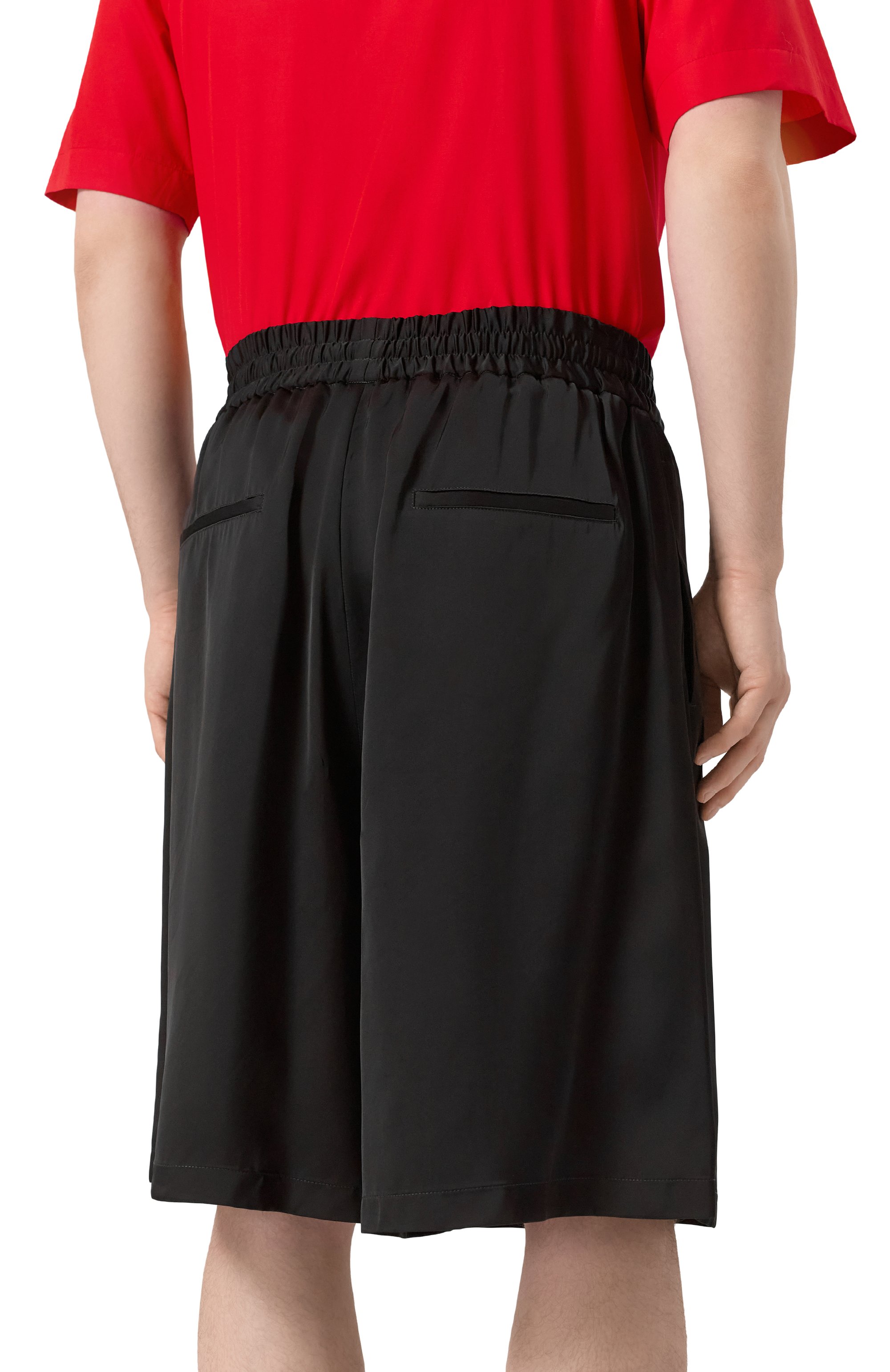 Шорты из вискозы JIL SANDER черного цвета по цене 108000 руб., арт. J23KA0108/J65022, фото 4 Шорты из вискозы JIL SANDER, арт. J23KA0108/J65022, фото 4