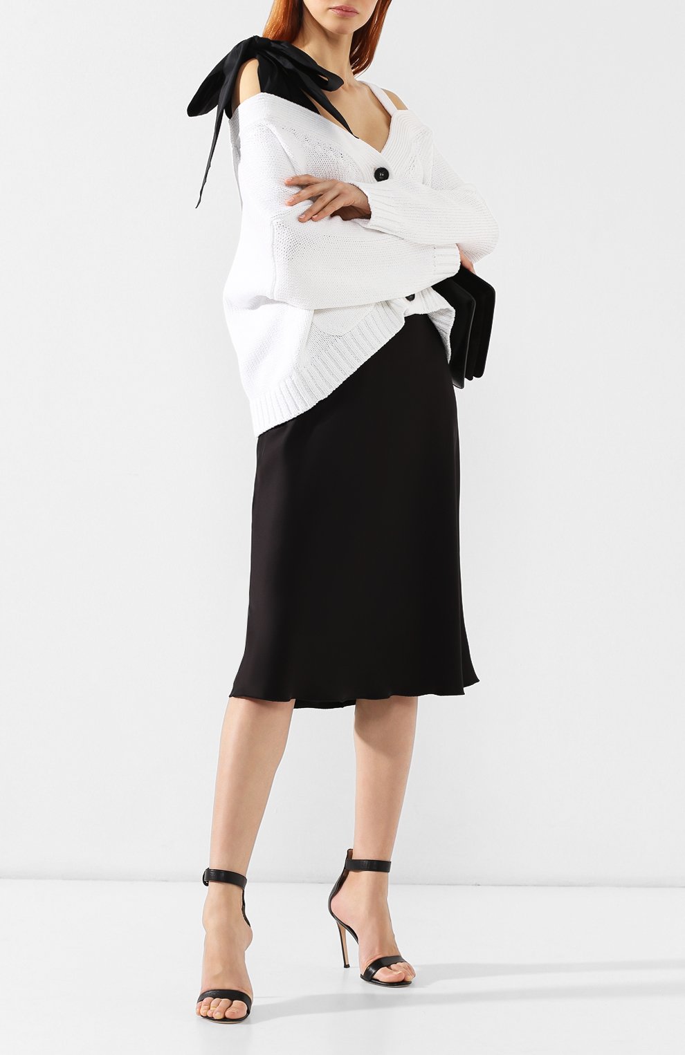 Юбка-миди NANUSHKA черного цвета по цене 57850 руб., арт. ZARINA_BLACK_SLIP SATIN, фото 2 Юбка-миди NANUSHKA, арт. ZARINA_BLACK_SLIP SATIN, фото 2