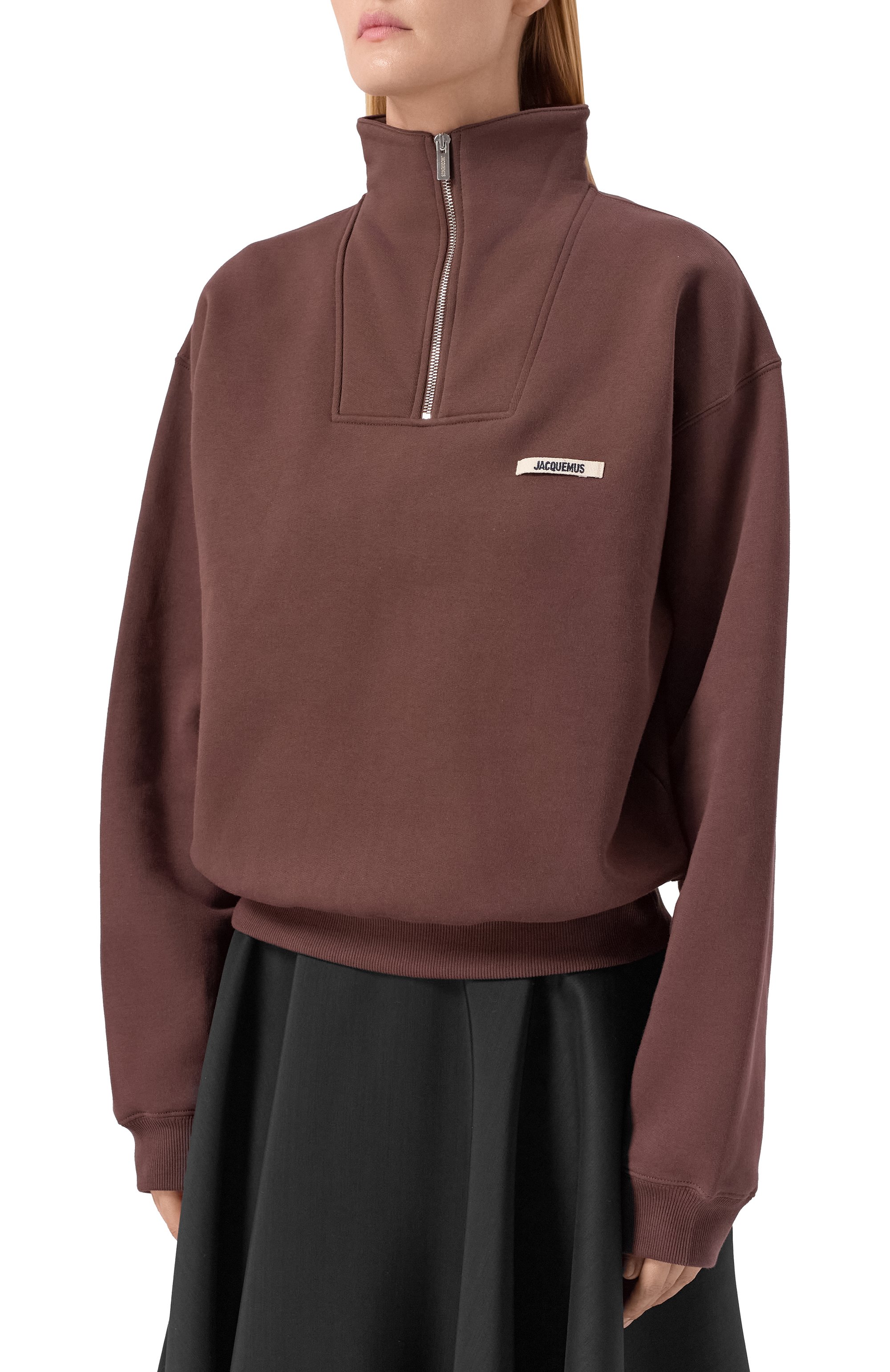 Хлопковый свитшот JACQUEMUS коричневого цвета по цене 51950 руб., арт. 25HSSW00210/AJ00174, фото 3 Хлопковый свитшот JACQUEMUS, арт. 25HSSW00210/AJ00174, фото 3