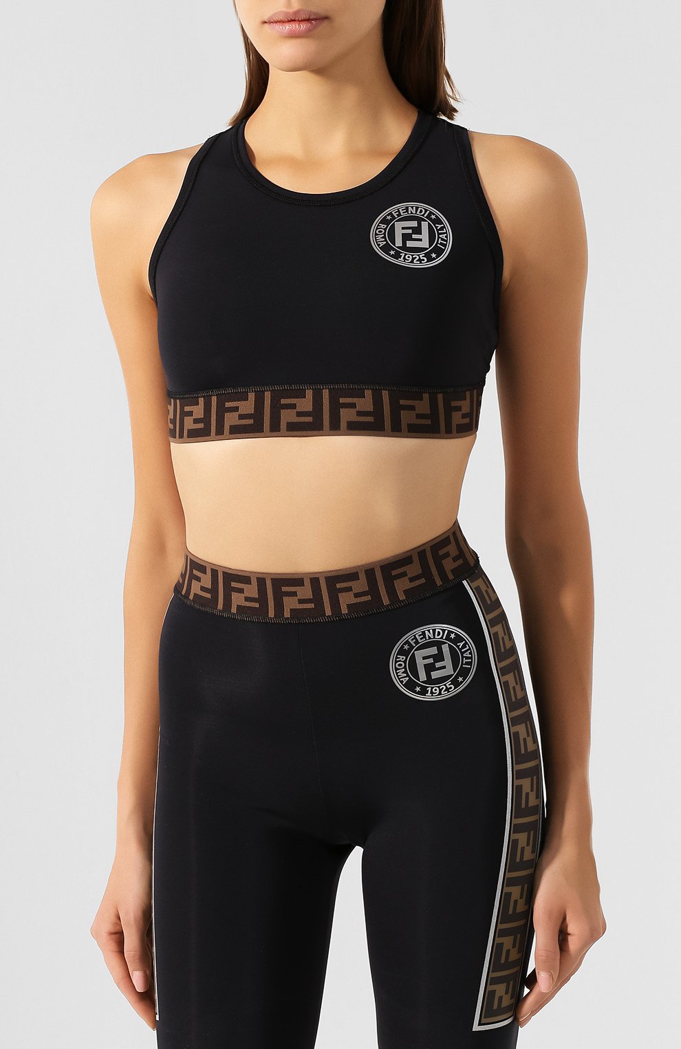 Топ FENDI черного цвета по цене 29950 руб., арт. FAF119 AB4A, фото 3 Топ FENDI, арт. FAF119 AB4A, фото 3