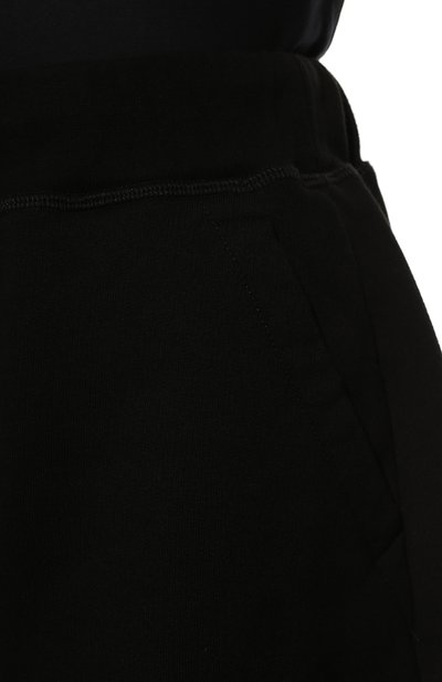 Хлопковые шорты DSQUARED2 черного цвета по цене 42250 руб., арт. S80MU0021/S25516, фото 5 Хлопковые шорты DSQUARED2, арт. S80MU0021/S25516, фото 5