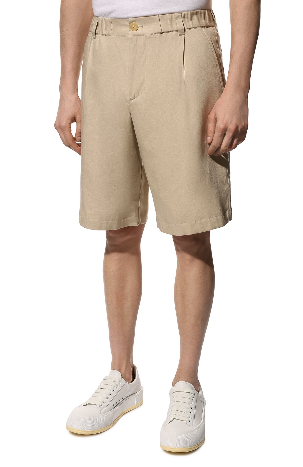 Шорты из вискозы и льна JACQUEMUS светло-бежевого цвета по цене 39250 руб., арт. 225PA009-1011, фото 3 Шорты из вискозы и льна JACQUEMUS, арт. 225PA009-1011, фото 3