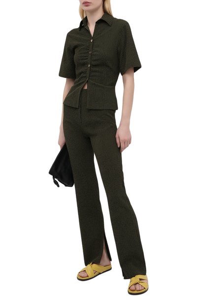 Блузка NANUSHKA хаки цвета по цене 29800 руб., арт. SAFF_KHAKI CHECK_SEERSUCKER, фото 2 Блузка NANUSHKA, арт. SAFF_KHAKI CHECK_SEERSUCKER, фото 2