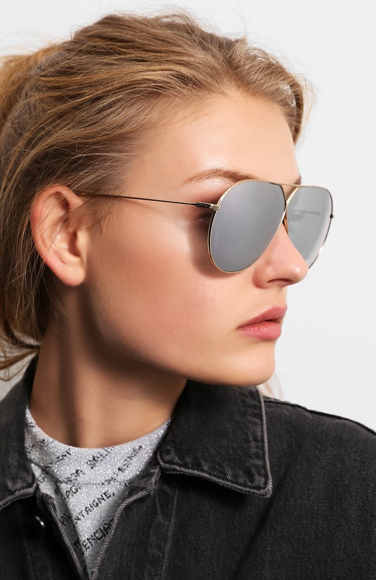 Женские солнцезащитные очки DIOR EYEWEAR золотого цвета, арт. DI0RSTELLAIRE3 J5G DC | Фото 2 (Статус проверки: Проверена категория, Требуются правки; Тип очков: С/з; Региональные ограничения белый список (Axapta Mercury): Не проставлено; Нос: Не проставлено; Материал сплава: Проверено)