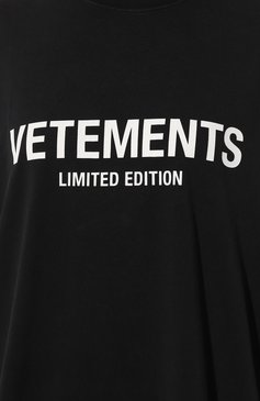 Мужского хлопковая футболка VETEMENTS черного цвета, арт. UE54TR170B | Фото 8 (Региональные ограничения белый список (Axapta Mercury): Не проставлено; Принт: С принтом; Нос: Не проставлено; Материал внешний: Хлопок; Стили: Спорт-шик; Женское Кросс-КТ: Футболка-одежда)