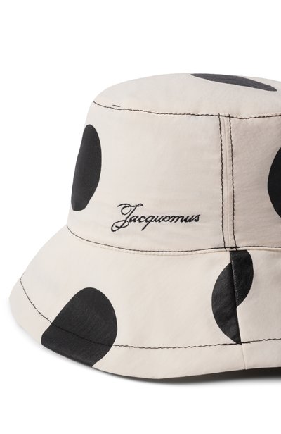 Панама JACQUEMUS белого цвета по цене 27050 руб., арт. 26EACU00812/AW00645, фото 3 Панама JACQUEMUS, арт. 26EACU00812/AW00645, фото 3