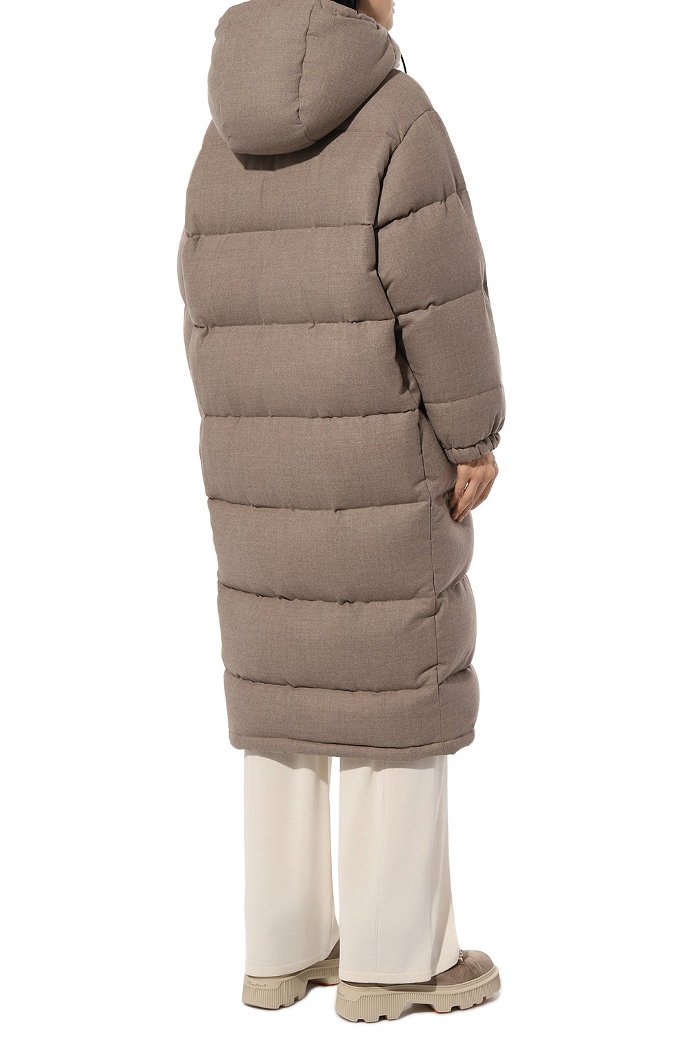 Пуховик SIMONETTA RAVIZZA бежевого цвета по цене 273000 руб., арт. F04C096T77, фото 4 Пуховик SIMONETTA RAVIZZA, арт. F04C096T77, фото 4