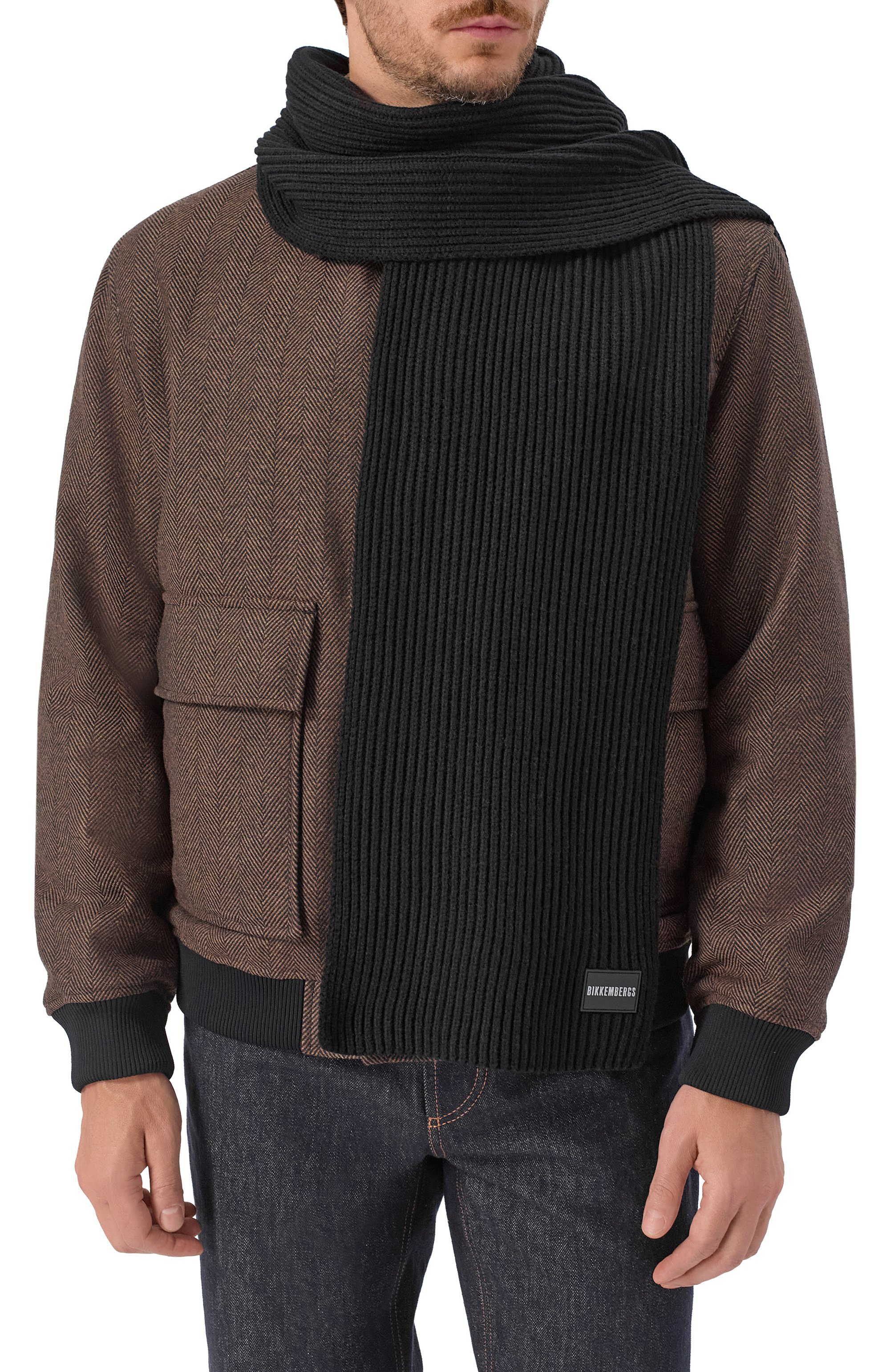 Шарф DIRK BIKKEMBERGS черного цвета по цене 5435 руб., арт. BKSC01204K, фото 2 Шарф DIRK BIKKEMBERGS, арт. BKSC01204K, фото 2