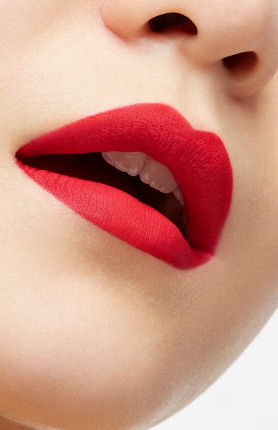 Матовая помада для губ velvet matte, оттенок altressa CHRISTIAN LOUBOUTIN цвета по цене 6900 руб., арт. 810413023592, фото 5 Матовая помада для губ velvet matte, оттенок altressa CHRISTIAN LOUBOUTIN, арт. 810413023592, фото 5