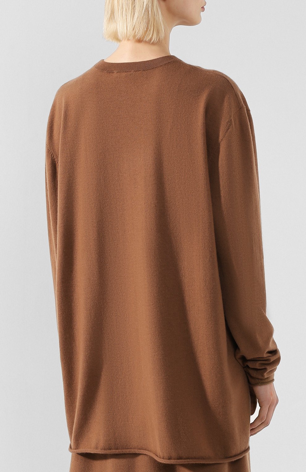 Кашемировый свитер EXTREME CASHMERE коричневого цвета по цене 49300 руб., арт. 136/HEIN, фото 4 Кашемировый свитер EXTREME CASHMERE, арт. 136/HEIN, фото 4