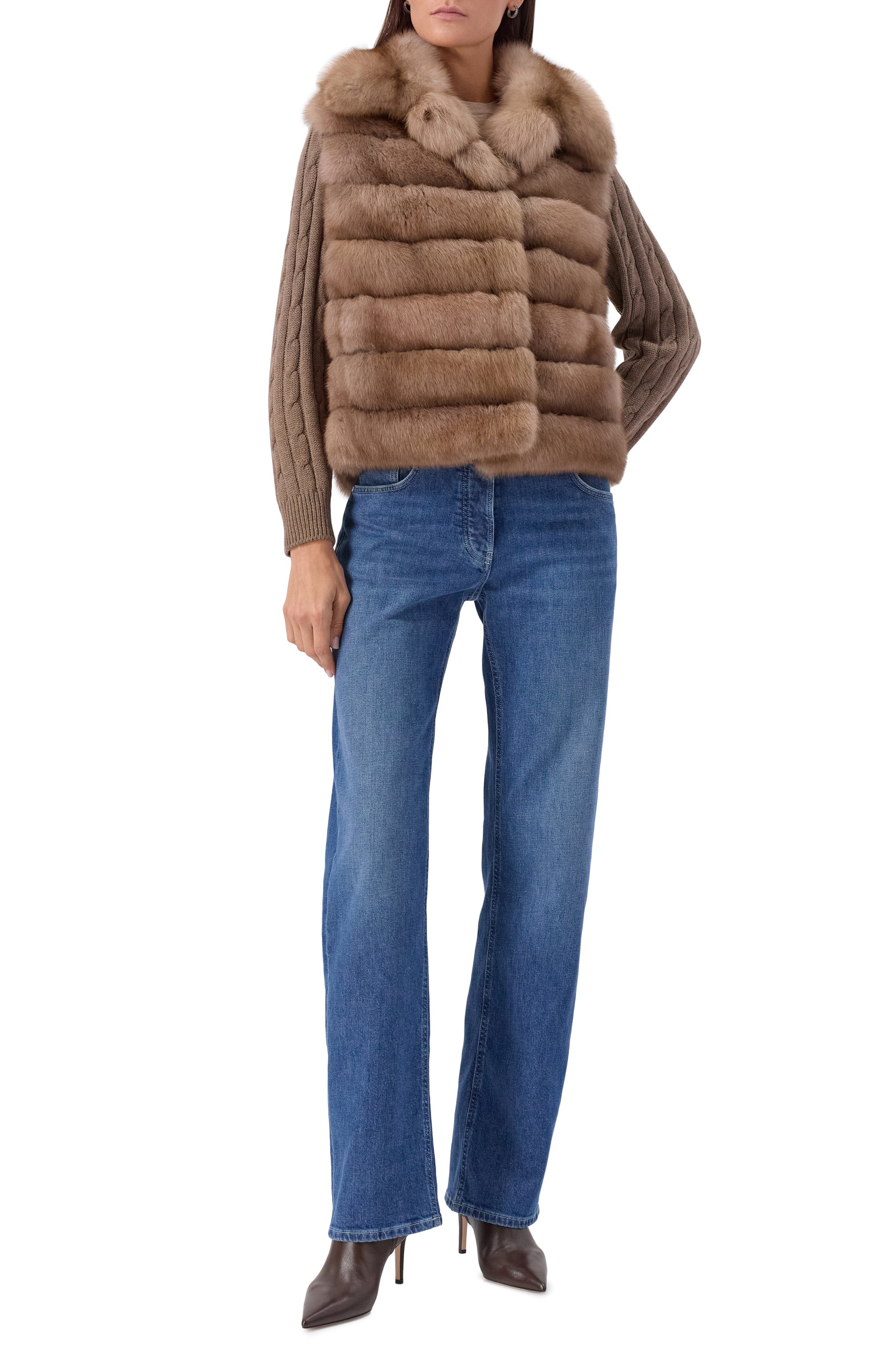 Комбинированная шуба VICTORIA KUSENKOVA коричневого цвета по цене 3146000 руб., арт. 763679105626, фото 2 Комбинированная шуба VICTORIA KUSENKOVA, арт. 763679105626, фото 2