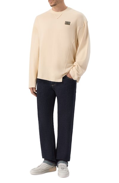Джинсы classic DOLCE & GABBANA темно-синего цвета по цене 99950 руб., арт. GP14JZ/G8NM1, фото 2 Джинсы classic DOLCE & GABBANA, арт. GP14JZ/G8NM1, фото 2