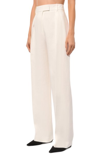 Льняные брюки THE ROW молочного цвета по цене 142500 руб., арт. 7768W2929, фото 3 Льняные брюки THE ROW, арт. 7768W2929, фото 3