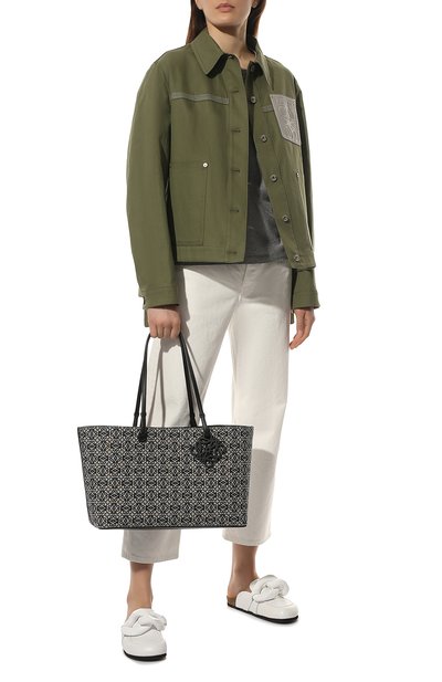 Сумка-тоут east west LOEWE черно-белого цвета по цене 220000 руб., арт. A933C30X01, фото 3 Сумка-тоут east west LOEWE, арт. A933C30X01, фото 3