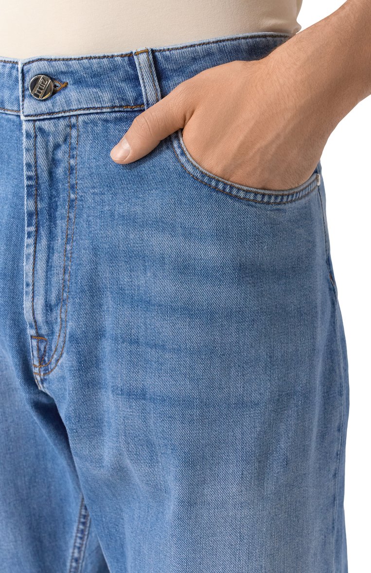Мужские джинсы wide fit ZILLI синего цвета, арт. JPJ006M010320001D | Фото 5 (Длина (брюки, джинсы): Стандартные; Материал внешний: Хлопок, Деним; Кросс-КТ: Деним; Силуэт М (брюки): Прямые; Детали: Делаве; Стили: Повседневный; Автоматизация состава: Проставлено; Автоматизация ТО: Проставлено)