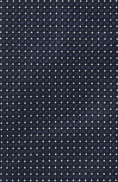 Шелковый галстук ZEGNA темно-синего цвета по цене 30950 руб., арт. 1P8/Z9D06TA9, фото 4 Шелковый галстук ZEGNA, арт. 1P8/Z9D06TA9, фото 4