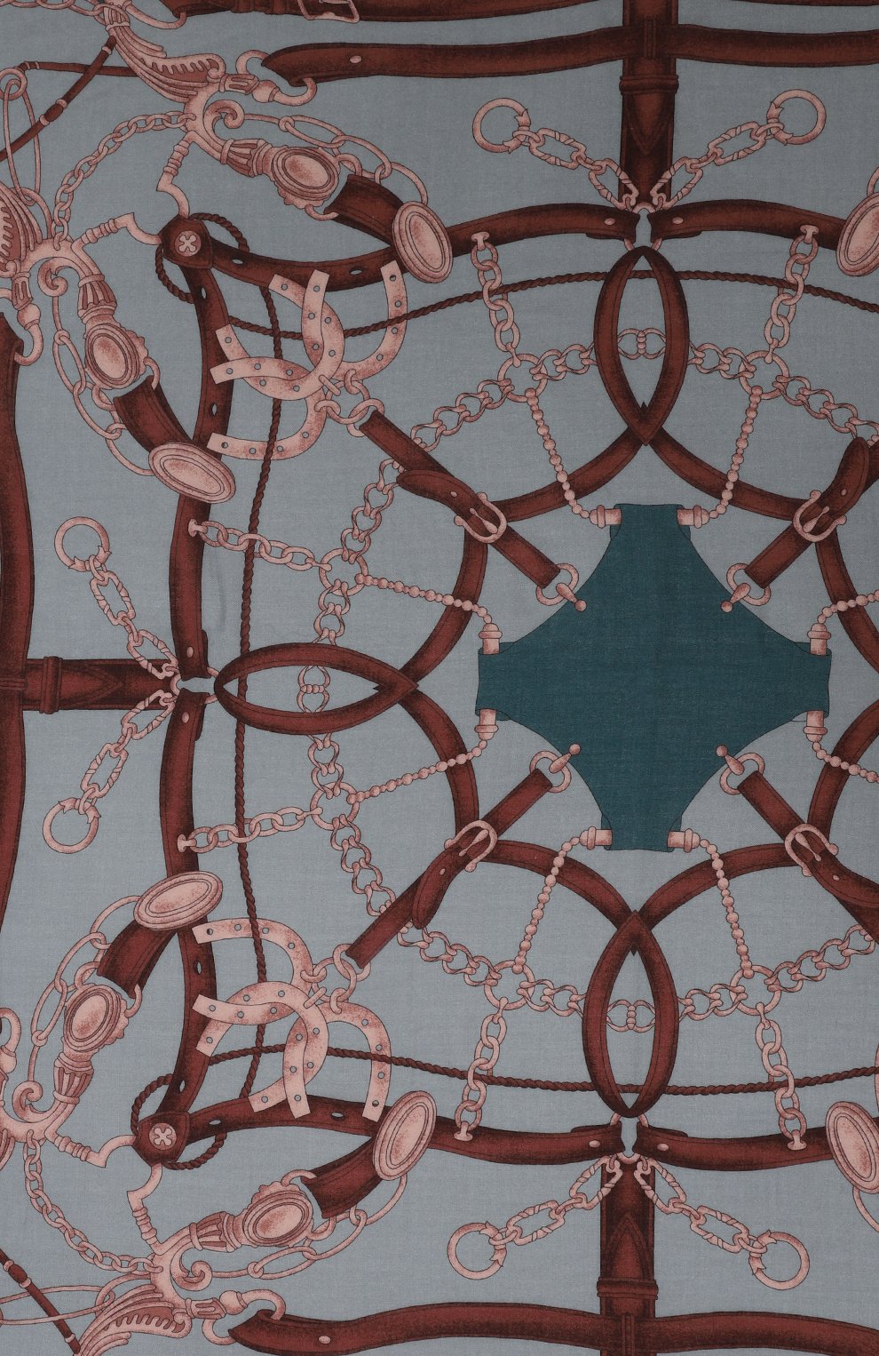 Платок из кашемира и шелка COLOMBO тёмно-голубого цвета по цене 115000 руб., арт. S96/2501-U-BG, фото 4 Платок из кашемира и шелка COLOMBO, арт. S96/2501-U-BG, фото 4