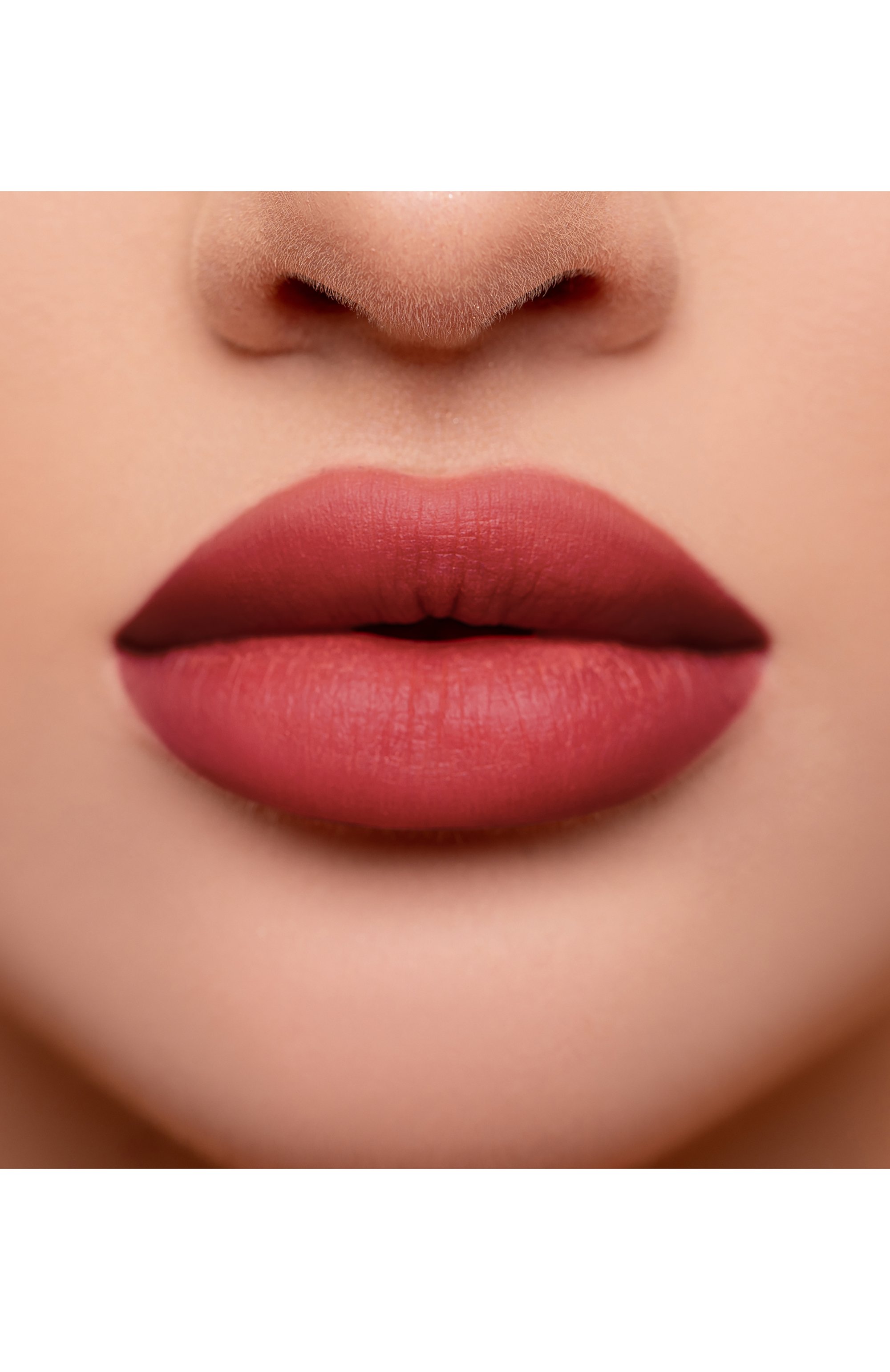 Рефил матовой губной помады matte velvet lipstick silver, оттенок just bitten (3g) HOUSE OF SILLAGE, арт. 810466025215, фото 2