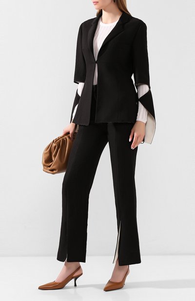 Кожаные туфли bourgeoise THE ROW светло-коричневого цвета по цене 93400 руб., арт. F1101-L52, фото 2 Кожаные туфли bourgeoise THE ROW, арт. F1101-L52, фото 2