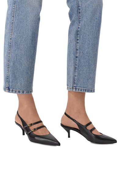 Кожаные туфли judy 40 CELINE черного цвета по цене 121500 руб., арт. 362325176C, фото 2 Кожаные туфли judy 40 CELINE, арт. 362325176C, фото 2