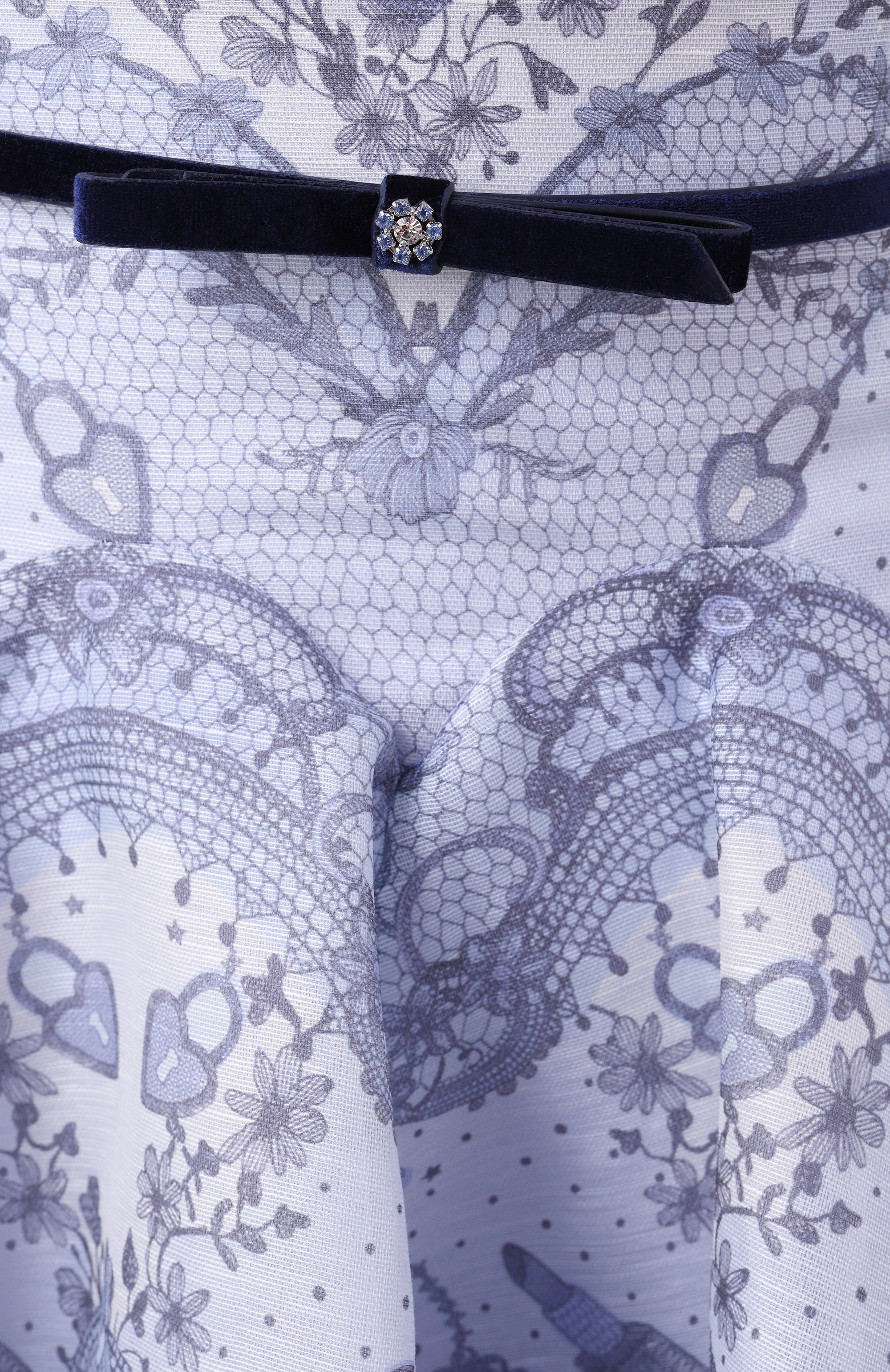 Платье изо льна и шелка ZIMMERMANN голубого цвета по цене 265000 руб., арт. 2352DR251, фото 6 Платье изо льна и шелка ZIMMERMANN, арт. 2352DR251, фото 6