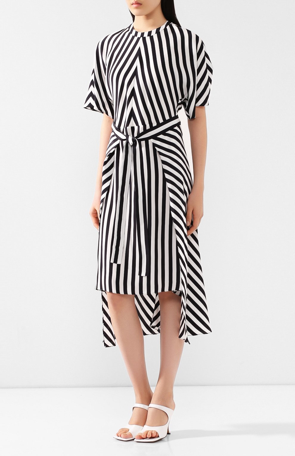 Шелковое платье STELLA MCCARTNEY черно-белого цвета по цене 129500 руб., арт. 600944/S0A48, фото 3 Шелковое платье STELLA MCCARTNEY, арт. 600944/S0A48, фото 3